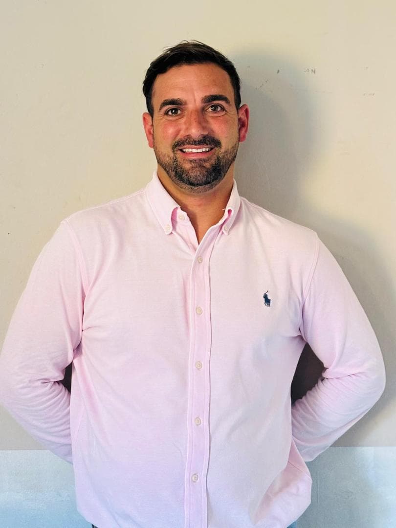 James Lewis (Co-Founder & CEO)